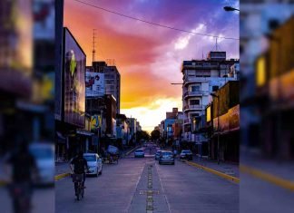 Colorido atardecer en Barquisimeto