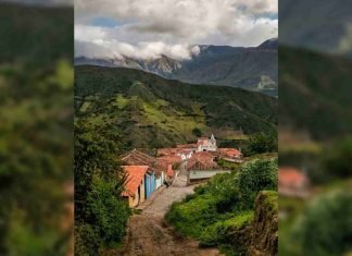 Pueblo de Los Nevados