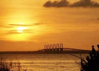 Vista del Puente sobre el Lago de Maracaibo