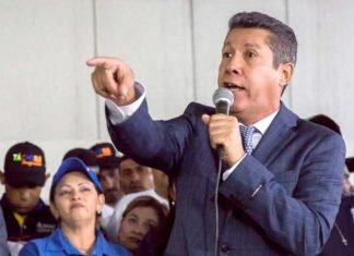 Henri Falcón presentará movimiento moderno al país tras desconocimiento del CNE de AP