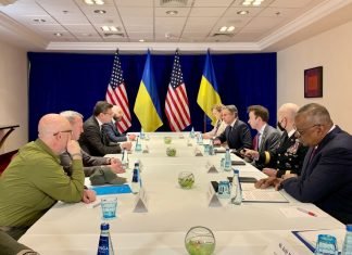 Encuentro Biden con ministros ucranianos de Exteriores y Defensa se efectuó en Polonia