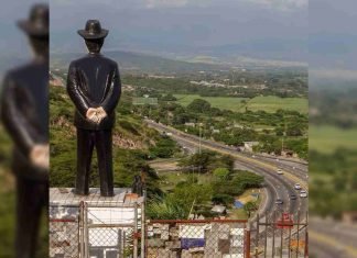 Escultura de José Gregorio Hernández