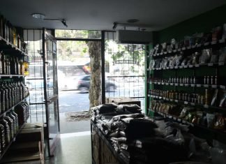 Comerciantes afectados por cortes de electricidad en municipios de Lara