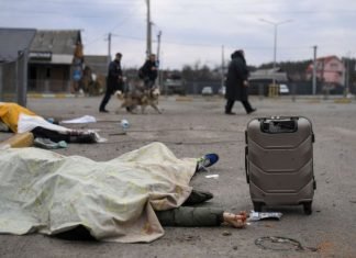 Rusia rechaza acusación de matanza en Bucha y ONU pide se preserven todas las pruebas