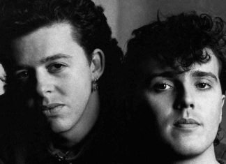 Everybody wants to rule the world de Tears for Fears