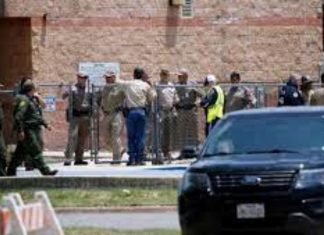 Biden declara duelo a familias de víctimas por tragedia en escuela de Texas