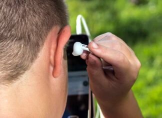 Del uso excesivo de audífonos