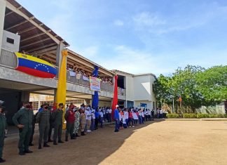 Fortalecen las Bricomiles en unión cívico militar para restauración de 21 mil planteles del país