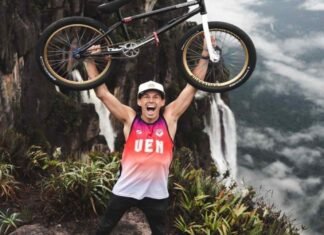 Daniel Dhers estrenó su documental