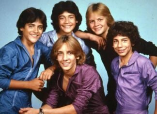 Súbete a mi moto de Menudo