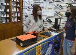 Sundee inspecciona comercios en operativo nacional