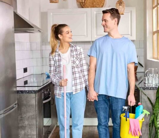 Distribuir las tareas del hogar con tu pareja