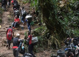 Confirman hallazgo de fosa con 18 cuerpos de migrantes venezolanos en Darién