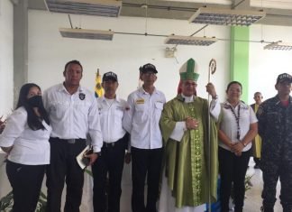 Obispo Castrense de Venezuela visita sede de la UNES Lara