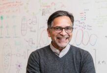 Científico venezolano en EE. UU. recibe galardón por investigación