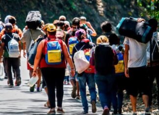 Presidente Maduro pide «trato digno» a migrantes víctimas de xenofobia