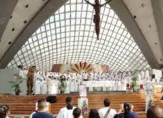 Clero apoya al Obispo Basabe ante ataques públicos