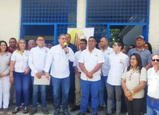 Alcalde de Torres suspende viaje a EEUU por plan conspirativo de Traición a la Patria