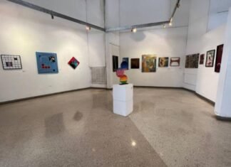 Exponen más de 50 obras en Galería de Arte Rafael Monasterios de la UCLA