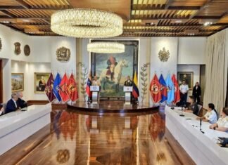 Colombia y Venezuela firman acuerdo para aumentar seguridad en pasos informales de la frontera