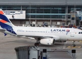 Latam Airlines reanuda ruta aérea Lima-Maiquetía