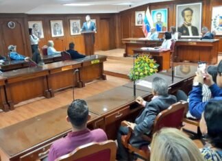 Celebran sesión solemne por 23º Aniversario del CLEL