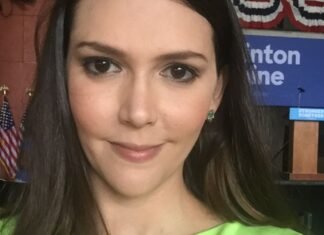 Biden elige a venezolana como directora de medios hispanos para campaña por la reelección