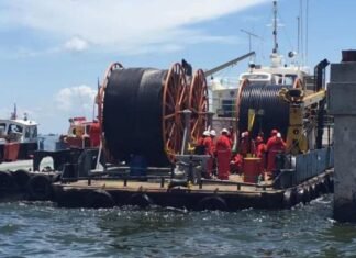 PDVSA avanza 210 Km instalando tubería flexible en el Lago de Maracaibo