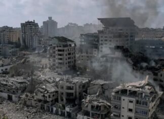 Prosiguen ataques aéreos israelíes por cuarto día en respuesta al ataque de la milicia de Hamás