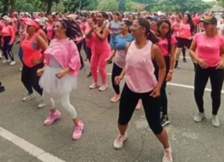 Más de 220 personas participaron en caminata del día de lucha contra cáncer de mama en Iribarren