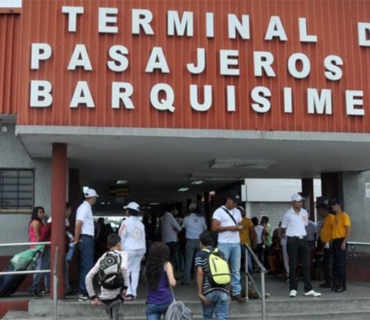 Colmenárez: «Todas las líneas deben cumplir requisitos ante el INTT para prestar servicio desde el Terminal»