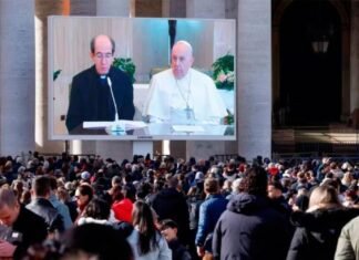 El Papa tiene una «inflamación pulmonar» y reza el Ángelus en su casa