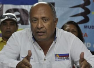 Lorenzo Monasterios: «La distribución del presupuesto 2024 de Venezuela fue sin consulta al pueblo»