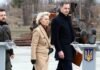 Von de Leyen llega a Kiev y presenta respeto a soldados caídos en el Muro del Recuerdo