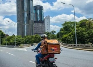 Gobierno anula resolución sobre delivery y mantiene diálogo con operadoras de servicio