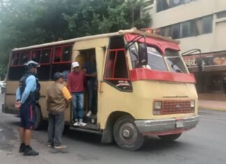 AMTT prohibe estacionar en canal preferencial de la carrera 19 para transporte colectivo