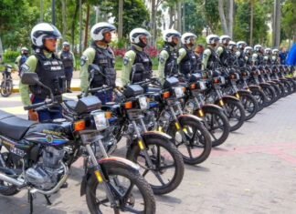 Entregan 27 motocicletas a la Brigada Motorizada de la Policía Municipal de Iribarren