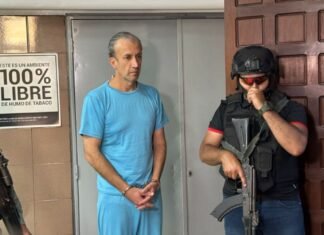 El Aissami fue trasladado a tribunales junto a otros dos implicados en trama Pdvsa-Cripto
