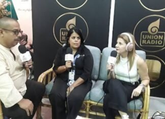 Team de Fama 98.1 FM transmite en vivo desde la Expo Empleo 2024