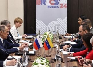 Rusia y Venezuela firman memorándum para contrarrestar las sanciones