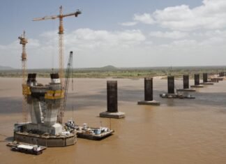 Anuncian reactivación de obras del tercer puente sobre el Orinoco