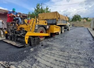 Inician proyecto de electrificación y asfaltado en comunidad Columna de Fuego en Iribarren