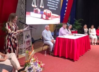 Presidenta del TSJ oradora de orden en sesión especial por el Día Nacional del Abogado en el CLEL