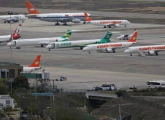 Suspenden vuelos a Los Roques, Nueva Esparta y Sucre por paso del huracán Beryl