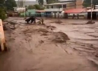 Un muerto dejó desbordamiento del río Manzanares en Cumanacoa