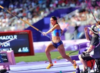 La criolla Robeilys Peinado logró su pase con salto de 4.40mts y la Final será el 07Agos en París 2024