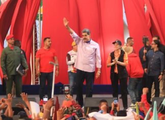 Maduro resalta decisión del TSJ: “es una sentencia histórica y contundente”