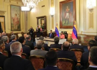 Gobierno anuncia medidas para incrementar el crédito y flexibilizar el encaje legal