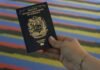 Anuncian excepciones para venezolanos con pasaporte vencido