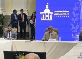 Realizaron diálogo con los representantes de los partidos políticos en la Asamblea Nacional